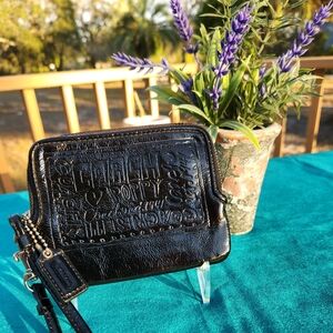 Coach Poppy Black Patent Leather Embossed Wristlet